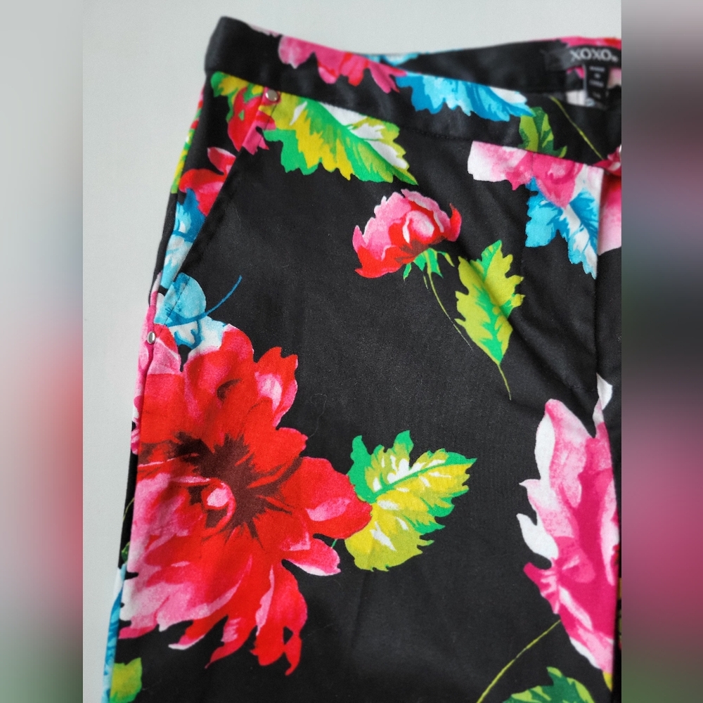 XOXO Floral Pants, Size 5/6 - Picture 5 of 14